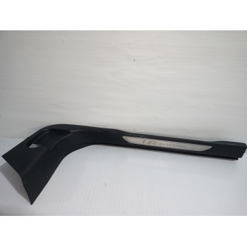 Recambio de moldura izquierda para jaguar e-pace (x540) 2.0 d150 awd referencia OEM IAM A047563  