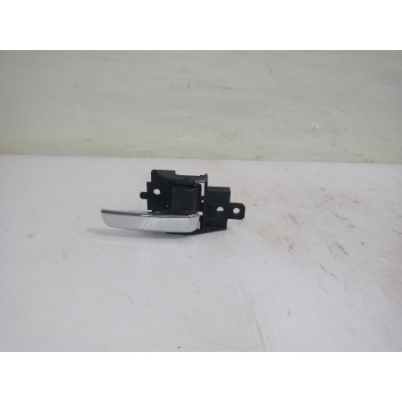 Recambio de maneta interior trasera derecha para mitsubishi asx (ga0w) motion 4wd referencia OEM IAM 5716A480XB  