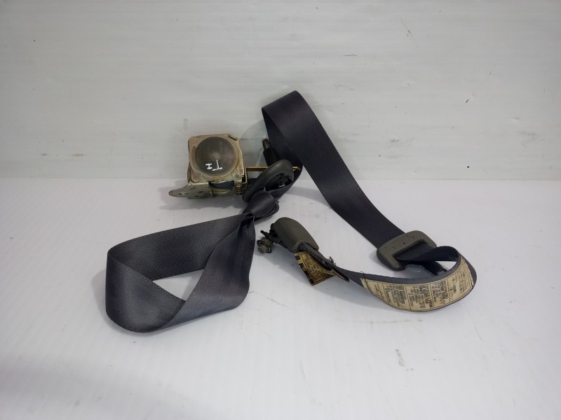 Recambio de cinturon seguridad trasero izquierdo para toyota rav 4 (a2) 2.0 luna 4x4 (2003) referencia OEM IAM 7337042140B0  