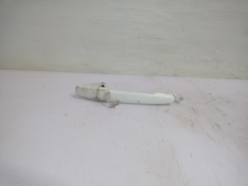 Recambio de maneta exterior delantera derecha para mitsubishi asx (ga0w) motion 4wd referencia OEM IAM 5716A014WA  