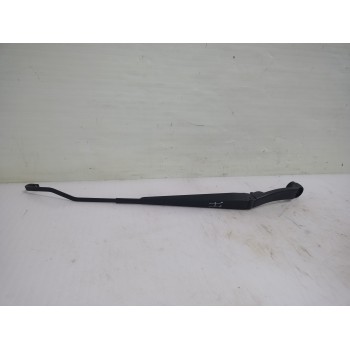 Recambio de brazo limpia delantero izquierdo para mitsubishi asx (ga0w) motion 4wd referencia OEM IAM 8250A171  