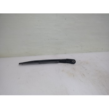 Recambio de brazo limpia trasero para mitsubishi asx (ga0w) motion 4wd referencia OEM IAM 8253A093  