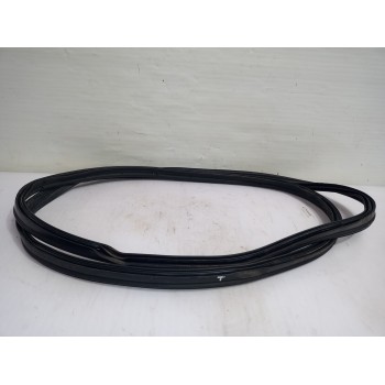 Recambio de goma contorno para mitsubishi asx (ga0w) motion 4wd referencia OEM IAM 5815A053  