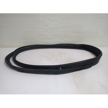 Recambio de goma contorno para mitsubishi asx (ga0w) motion 4wd referencia OEM IAM 5815A053  