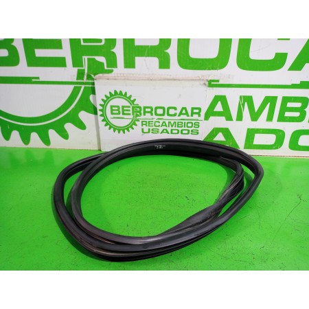 Recambio de goma contorno para citroën c5 berlina attraction referencia OEM IAM 9023HS  