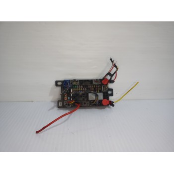 Recambio de caja reles / fusibles para jaguar e-pace (x540) 2.0 d150 awd referencia OEM IAM J9C314A073BC  