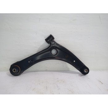 BRAZO SUSPENSION INFERIOR DELANTERO DERECHO 4013A444 