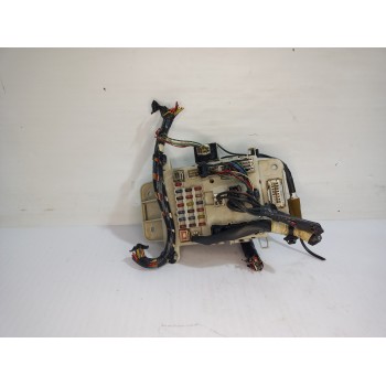 Recambio de caja reles / fusibles para toyota rav 4 (a2) 2.0 luna 4x4 (2003) referencia OEM IAM 8198050030  