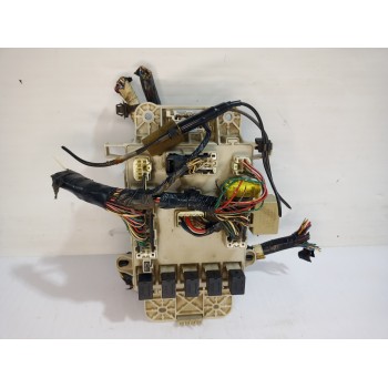 Recambio de caja reles / fusibles para toyota rav 4 (a2) 2.0 luna 4x4 (2003) referencia OEM IAM 8198050030  