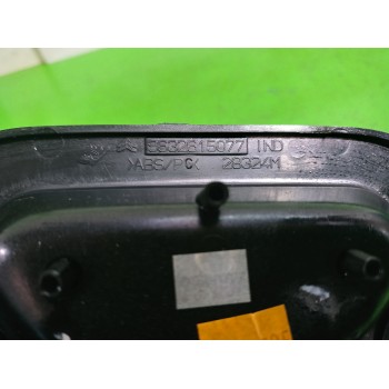 Recambio de moldura para citroën c5 berlina attraction referencia OEM IAM 9632615077  