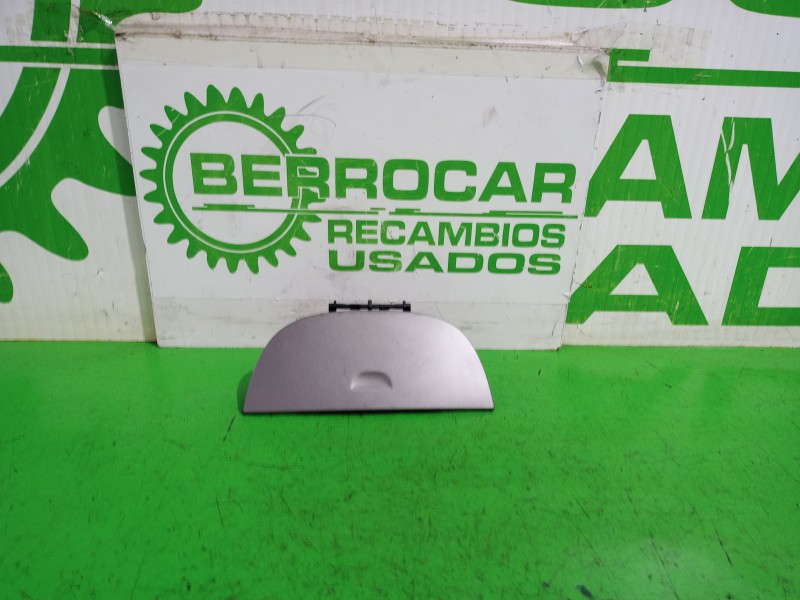 Recambio de cenicero para citroën c5 berlina attraction referencia OEM IAM 9650231877  