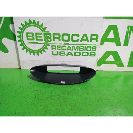 Recambio de moldura para citroën c5 berlina attraction referencia OEM IAM 963260827703  
