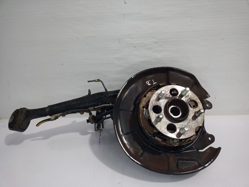 Recambio de mangueta trasera derecha para toyota rav 4 (a2) 2.0 luna 4x4 (2003) referencia OEM IAM 4871042010  