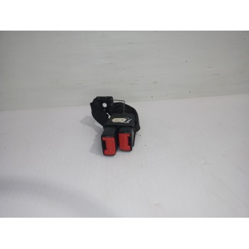 ENGANCHE CINTURON TRASERO IZQUIERDO 8200046539 