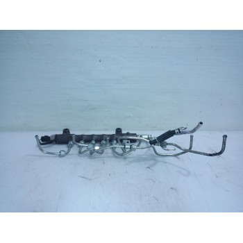 Recambio de rampa inyectora para mitsubishi asx (ga0w) motion 4wd referencia OEM IAM 1465A404  