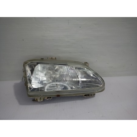 Recambio de faro derecho para renault megane i berlina hatchback (ba0) 1.6e alize referencia OEM IAM 260101792R  