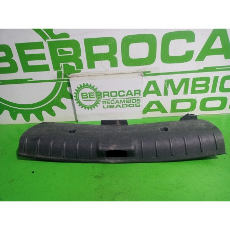 Recambio de guarnecido porton trasero para citroën c5 berlina attraction referencia OEM IAM 9650014277 / 7568PH  
