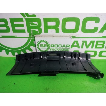 Recambio de guarnecido porton trasero para citroën c5 berlina attraction referencia OEM IAM 9650014277 / 7568PH  