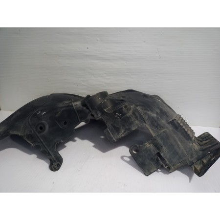 Recambio de paso rueda delantero izquierdo para renault megane i berlina hatchback (ba0) 1.6e alize referencia OEM IAM 770083826