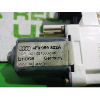 Recambio de motor elevalunas trasero derecho para audi a6 berlina (4f2) 2.4 referencia OEM IAM 4F0959802A  