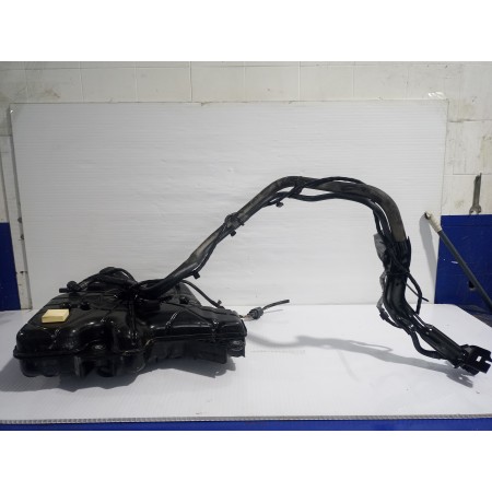 Recambio de deposito adblue para jaguar e-pace (x540) 2.0 d150 awd referencia OEM IAM J9C3-5J228-AD  