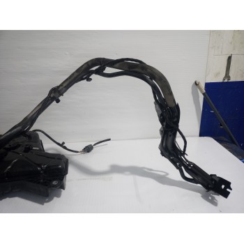 Recambio de deposito adblue para jaguar e-pace (x540) 2.0 d150 awd referencia OEM IAM J9C3-5J228-AD  