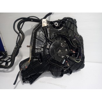 Recambio de deposito adblue para jaguar e-pace (x540) 2.0 d150 awd referencia OEM IAM J9C3-5J228-AD  