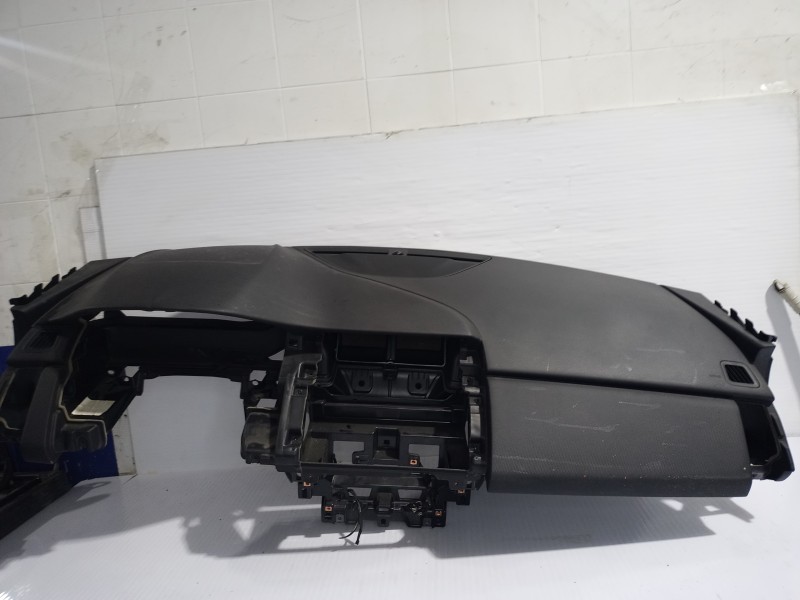 Recambio de salpicadero para jaguar e-pace (x540) 2.0 d150 awd referencia OEM IAM J9C30249PVJ  