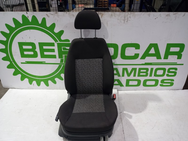 Recambio de asiento delantero derecho para seat ibiza (6l1) cool referencia OEM IAM 6R3881046AC  