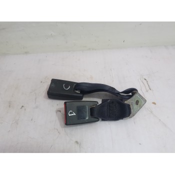 Recambio de enganche cinturon trasero central para mitsubishi asx (ga0w) motion 4wd referencia OEM IAM 7000B450XA  