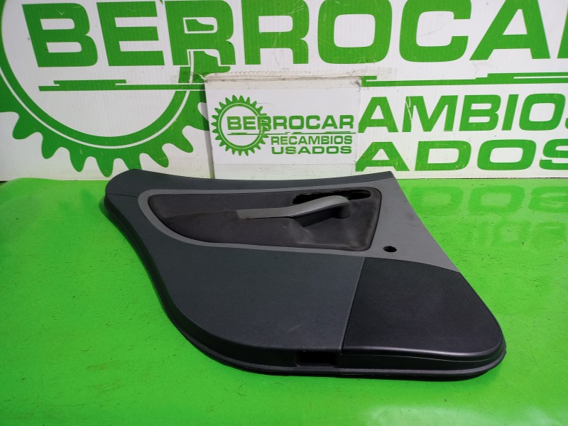 Recambio de guarnecido puerta trasera izquierda para seat ibiza (6l1) cool referencia OEM IAM 6L4867211  