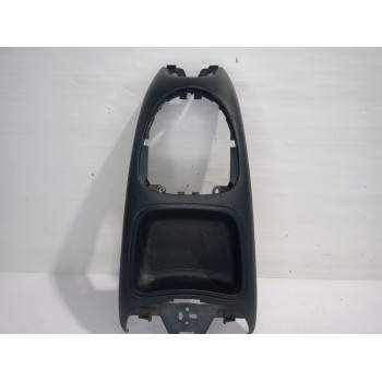 Recambio de consola central para renault megane i berlina hatchback (ba0) 1.6e alize referencia OEM IAM 7700843246  