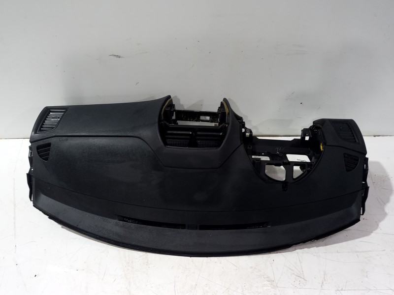 Recambio de salpicadero para mitsubishi asx (ga0w) motion 4wd referencia OEM IAM 8000A458XB  