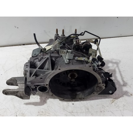 Recambio de caja cambios para mitsubishi asx (ga0w) motion 4wd referencia OEM IAM 2501A141 / 2500A545  