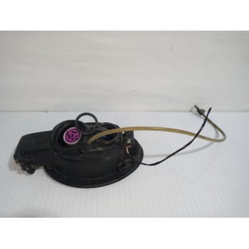 Recambio de tapa exterior combustible para jaguar e-pace (x540) 2.0 d150 awd referencia OEM IAM J9C327936  