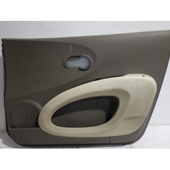 Recambio de guarnecido puerta delantera derecha para nissan micra (k12e) acenta referencia OEM IAM 80900AX100  