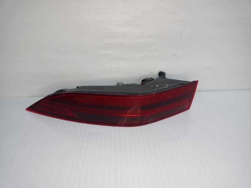 Recambio de piloto trasero izquierdo para jaguar e-pace (x540) 2.0 d150 awd referencia OEM IAM J9C33172  