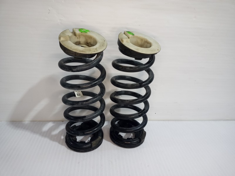 Recambio de muelle amortiguacion para jaguar e-pace (x540) 2.0 d150 awd referencia OEM IAM J9C1051  