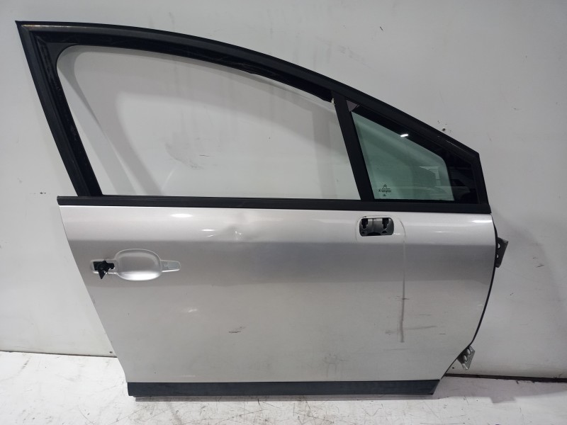 Recambio de puerta delantera derecha para citroën c4 sedan collection referencia OEM IAM 1530169  