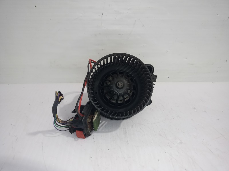 Recambio de motor calefaccion para renault megane i berlina hatchback (ba0) 1.6e alize referencia OEM IAM 7701046058  