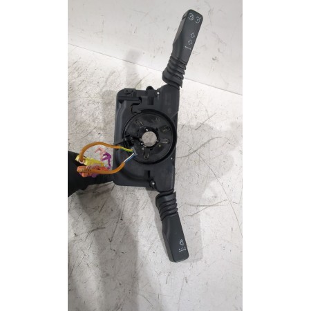 Recambio de mando multifuncion para opel zafira / zafira family b (a05) 1.9 cdti (m75) referencia OEM IAM 498990969  