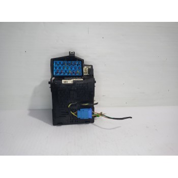 CAJA RELES / FUSIBLES 7703297929 