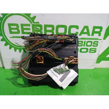 Recambio de caja reles / fusibles para seat ibiza (6l1) cool referencia OEM IAM 6Q1937049F  