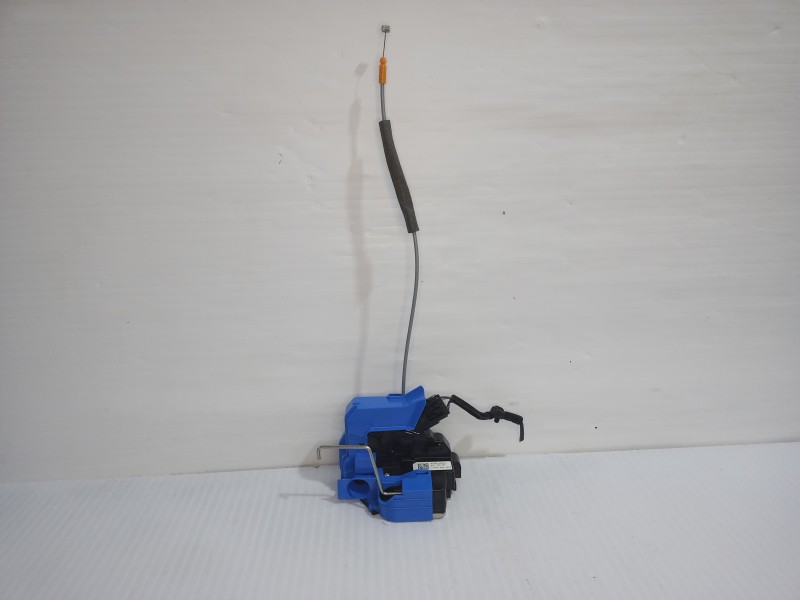 Recambio de cerradura puerta delantera derecha para hyundai i20 (bc3) essence mild-hybrid referencia OEM IAM 81320Q0010  