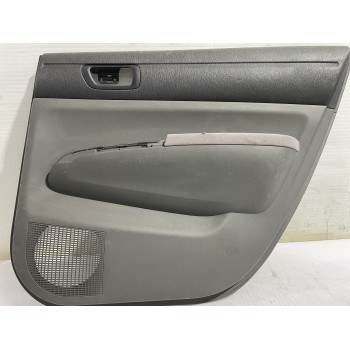 Recambio de guarnecido puerta trasera derecha para toyota prius (nhw20) basis referencia OEM IAM 6763047160C0  