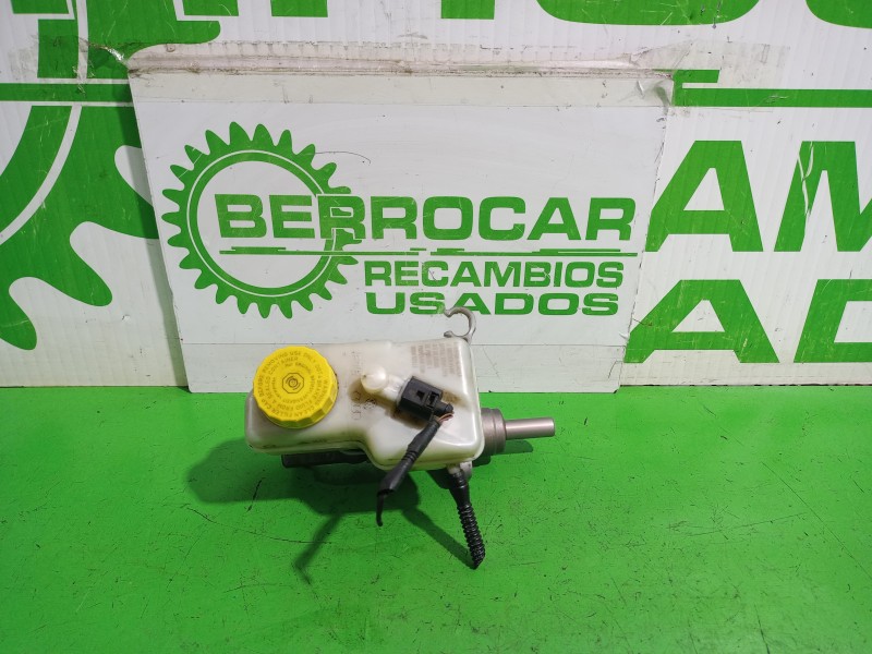 Recambio de bomba freno para seat ibiza (6l1) cool referencia OEM IAM 6Q0611301A  