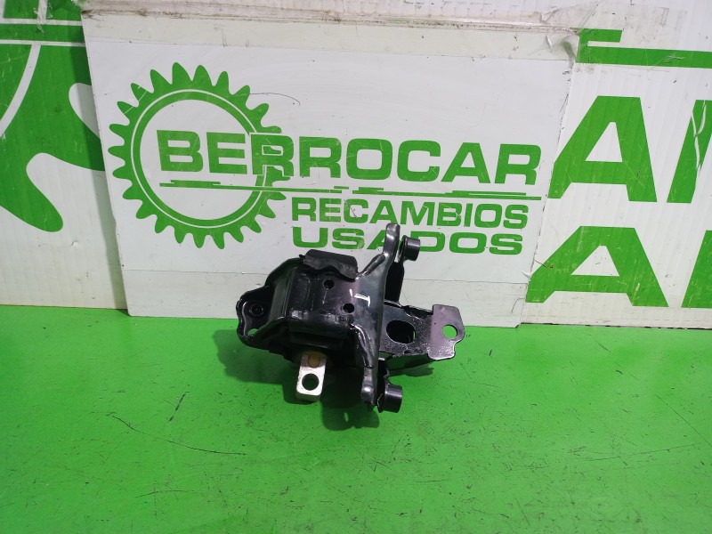 Recambio de soporte motor izquierdo para seat ibiza (6l1) cool referencia OEM IAM 6Q0199555AE  