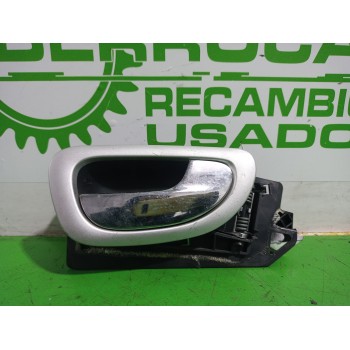 Recambio de maneta interior delantera derecha para peugeot 307 berlina (s2) 1.6 16v hdi referencia OEM IAM 9643604477  