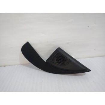 Recambio de moldura para hyundai i20 (bc3) essence mild-hybrid referencia OEM IAM 87660-C7010  