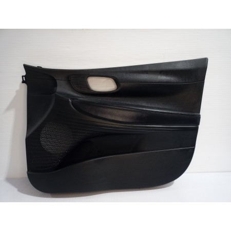 Recambio de guarnecido puerta delantera derecha para hyundai i20 (bc3) essence mild-hybrid referencia OEM IAM 82320Q0100  